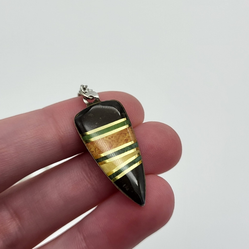 Necklace - Picture 2 of 3
